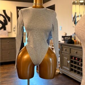 No Boundaries Heather Gray Long-Sleeve Bodysuit